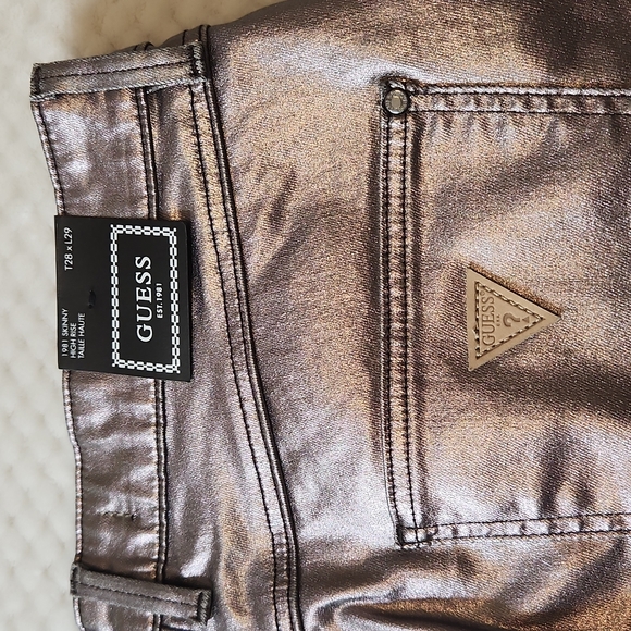 GUESS WOMENS METALLIC, SILVER SKINNY JEANS SIZE W:28 L:29  NEW WITH TAGS - Picture 9 of 14